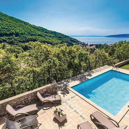 1 Bedroom Beautiful In *